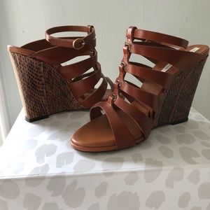 Diane Von Furstenberg Brown leather wedge sandal